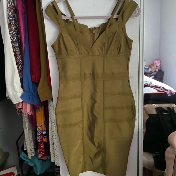 Fashion Nova Dress - Picture 1 of 3